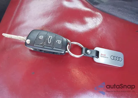 2010 Audi Tts 2.0T Premium z USA, uszkodzony, nr VIN TRUK1AFK6A1020341